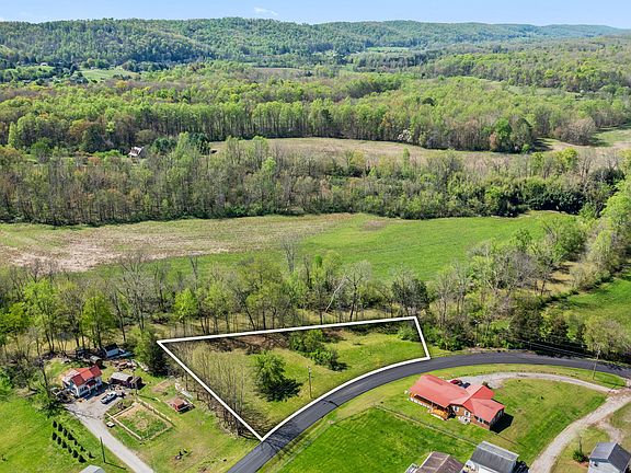 3rd image of Old Harriman Hwy