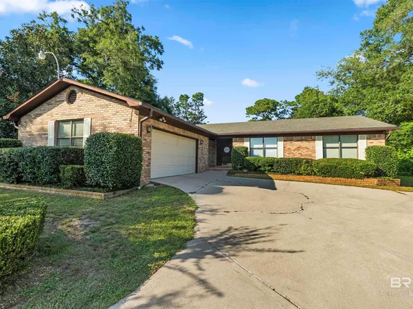 102 Jewel Cir, Daphne, AL 36526