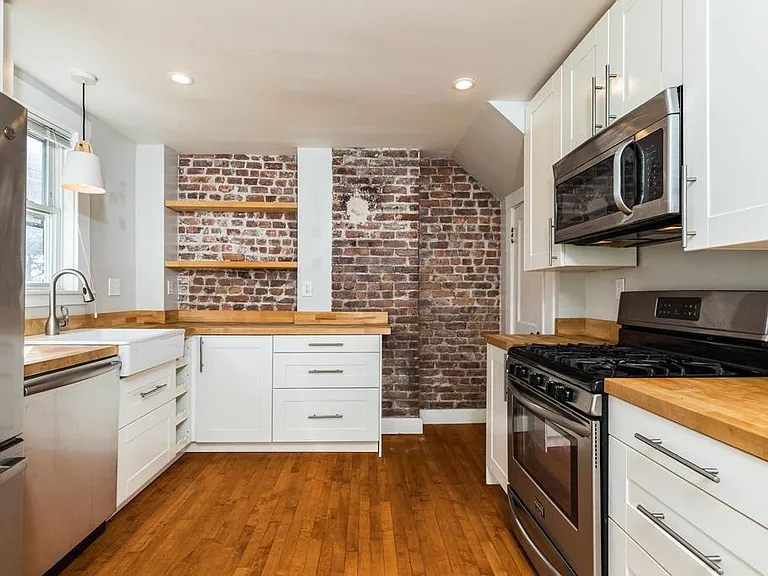 23 Concord Way — Photo 10