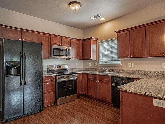 5th image of 7837 Phaedra Ln