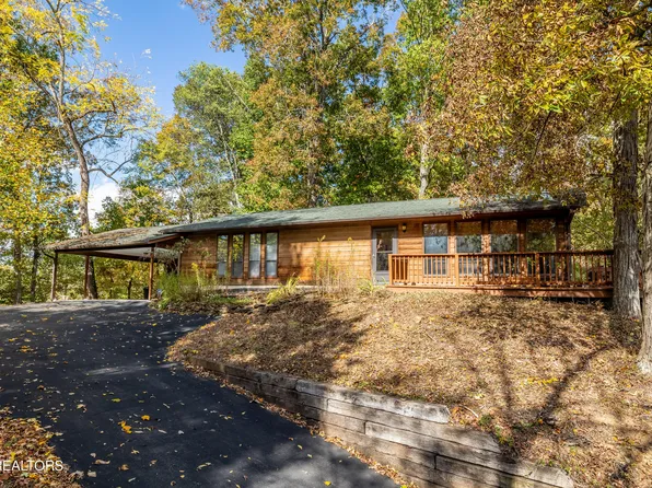 4431 Deer Run Dr, Louisville, TN 37777