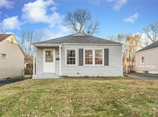 10638 Saint Matthew Ln, Saint Ann, MO