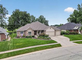 7008 Hawksnest Trl, Fort Wayne, IN 46835
