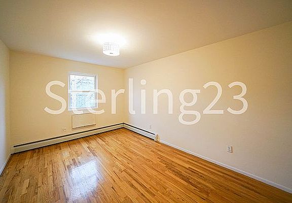 5th image of 20-13 38th St #3F