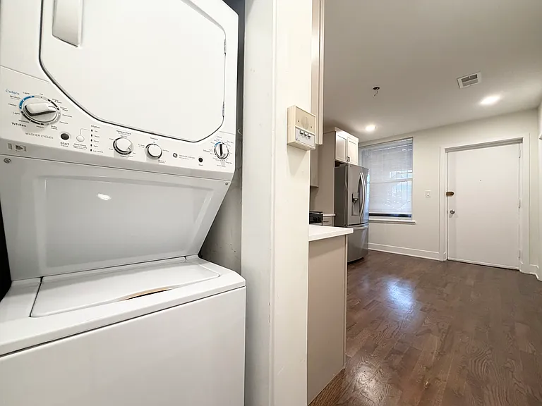 1410 W Polk St #2R — Photo 6