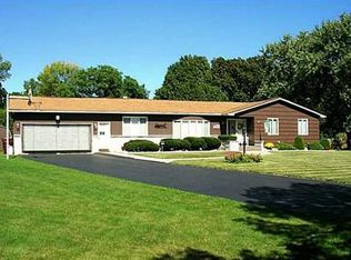 14 Landau Dr, Rochester, NY 14606