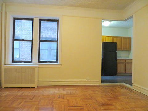 2nd image of 416 E 17th St APT 3H