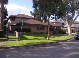 15561 Boleyn Cir #B, Tustin, CA 92780