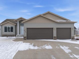 6306 56th Ave S, Fargo, ND