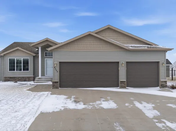 6306 56th Ave S, Fargo, ND 58104