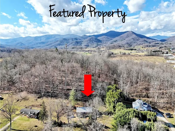 22 Penny Ln, Canton, NC 28716
