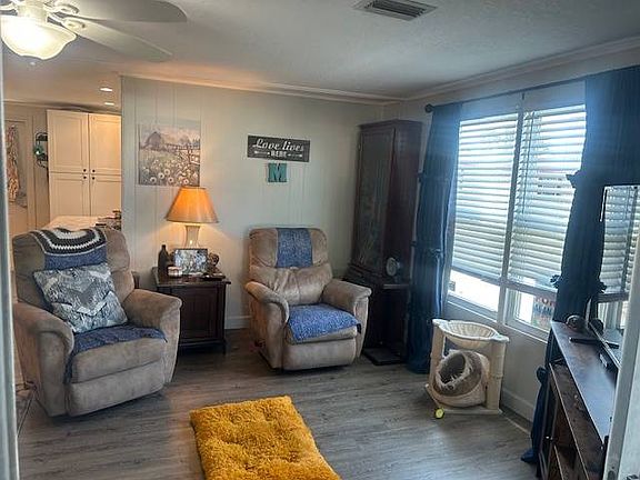 2nd image of 5068 Coco Plum Cir