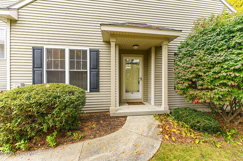4th image of 46 Donegal Way