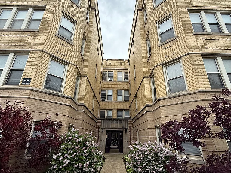 5618 N Kimball Ave #2C — Photo 17
