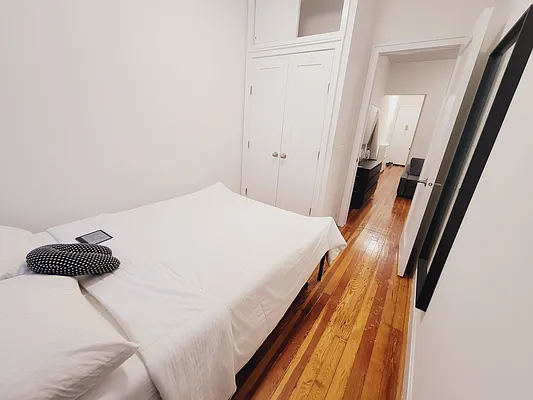 Rented by Brighton Management | media 6