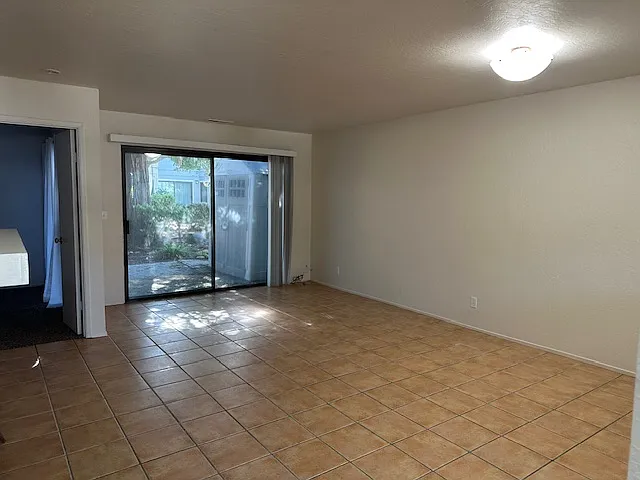 1200 Capitola Rd #5 — Photo 8
