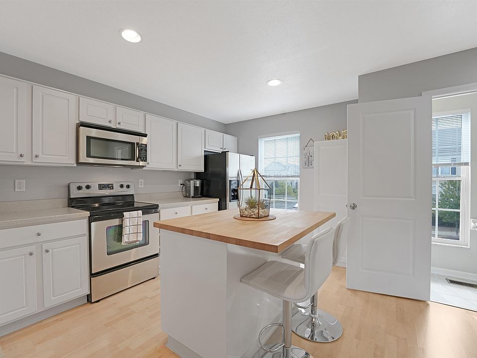 1st image of 5290 Royal Arch Cascade Dr #26-529