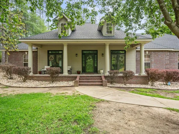 85 Cambrooke, Hattiesburg, MS 39402