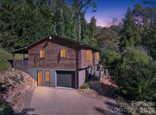 53 Hemlock St, Arden, NC 28704