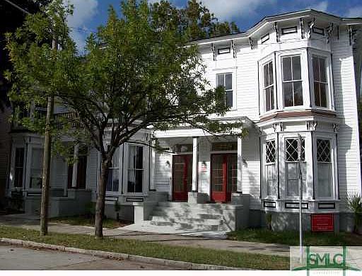 1st image of 224 E Park Avenue