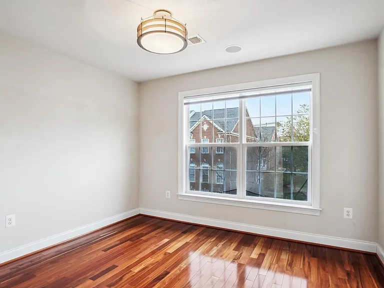 8062 Criaza Branch Ct — Photo 21