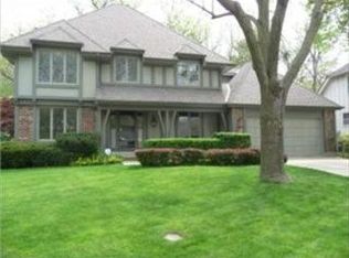 10251 Cody St, Overland Park, KS 66214