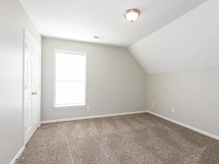7418 Sparkleberry Dr — Photo 12