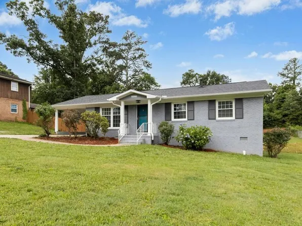 4021 Chaucer Dr, Durham, NC 27705