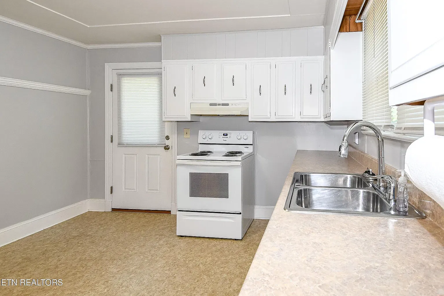 3 bed, 1432 sqft, $2,500 — Photo 4