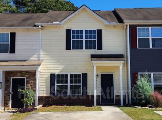 6864 Mountain Cir, Riverdale, GA 30274