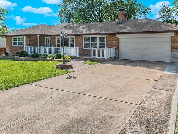 2nd image of 3557 Forest Dale Dr