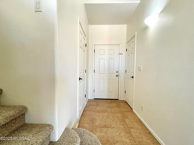 5079 N Cliffed River Dr — Photo 3