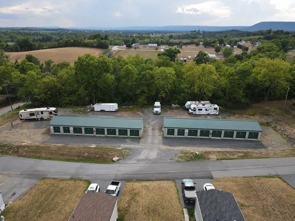 Rolling Hills Estates, 14 Tip Top Cir #891152b2d, Carlisle, PA 17015