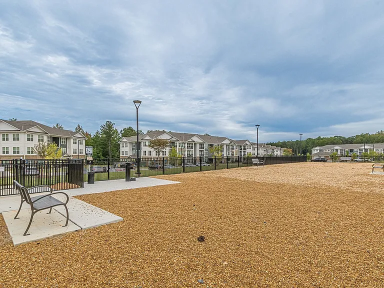 The Promenade — Photo 10