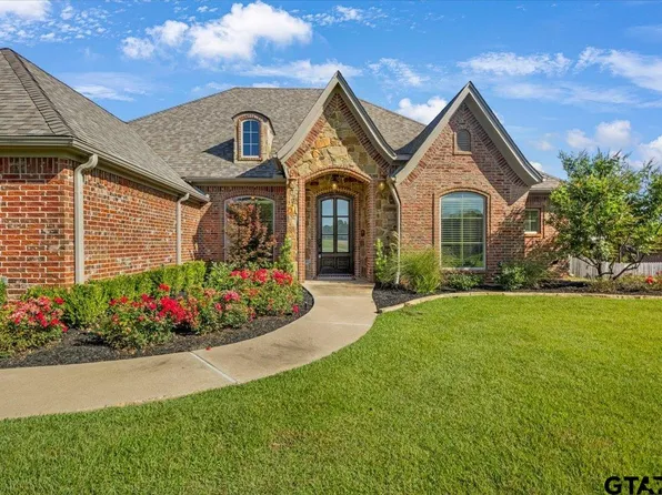 170 Ashbriar Ln, Longview, TX 75605