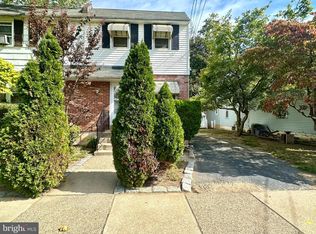 119 Walnut St, Morton, PA 19070