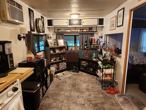 5th image of 7820 Wire Rd #125