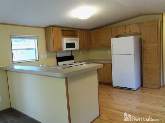 4th image of 9359 103rd St Lot 49