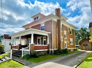205 Capehart St, Spencer, WV 25276