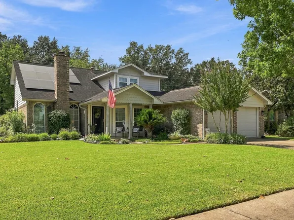 3319 Timber View Dr, Sugar Land, TX 77479