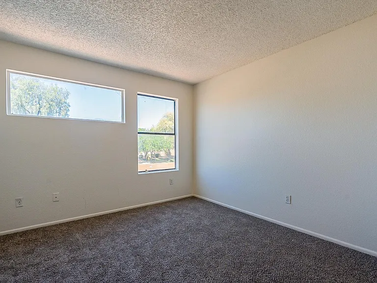 11640 N 51st Ave #246 — Photo 15