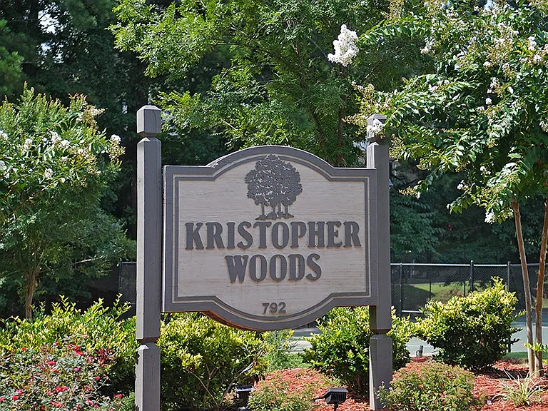 Kristopher Woods — Photo 3