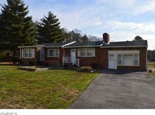 8199 Bradbury Rd, Henrico, VA 23231