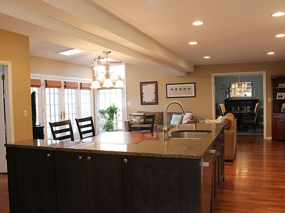 Kitchen/Family Room