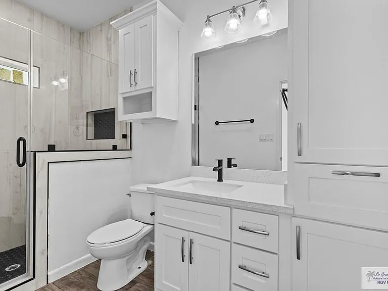 108 Faith Dr — Photo 10