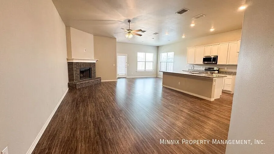 4 bedroom/ 2 bath | Frenship ISD | 2010 Kenwood Ave. — Photo 4