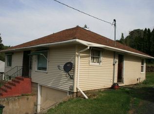 305 E Wawawai St, Colfax, WA 99111