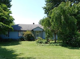 2810 Bugby Rd, North Kingsville, OH 44068