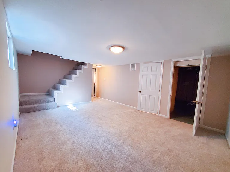 2429 Sherry Rd — Photo 27