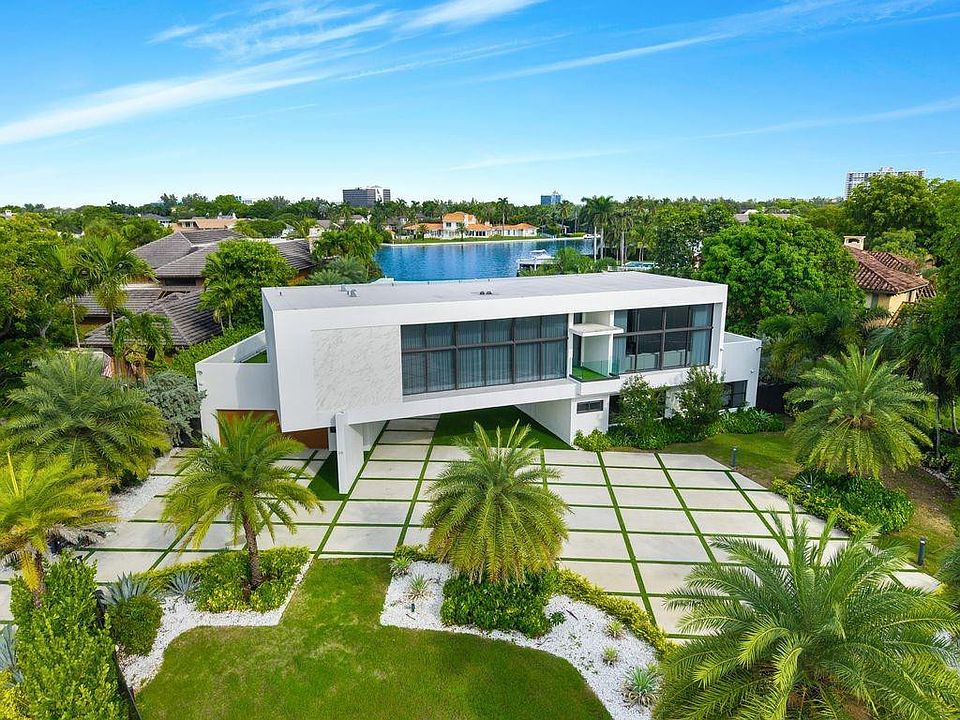 1st image of 19 Gatehouse Road